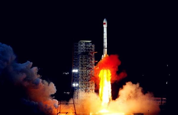 中國發射首枚使用“龍芯”北斗衛星
